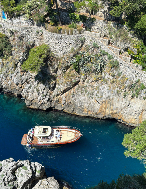 Boat and yacht booking - Tours guide in Italy