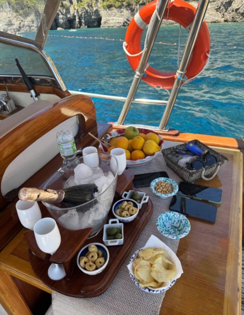 Boat tour along the Amalfi Coast - Tours guide in Italy