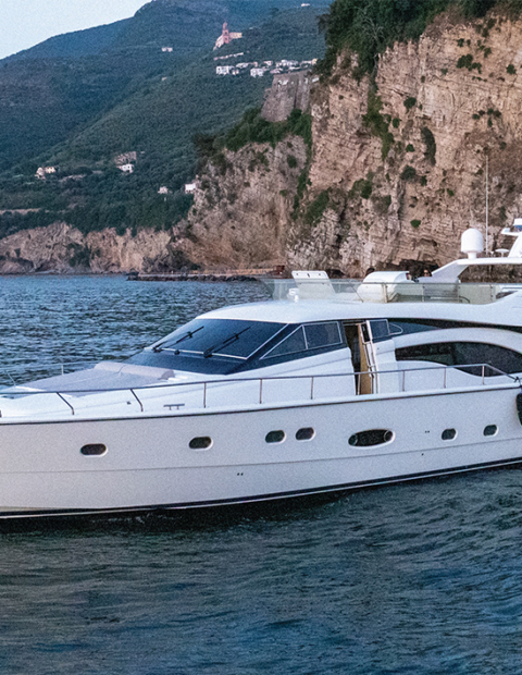 Boat and yacht booking - Tours guide in Italy
